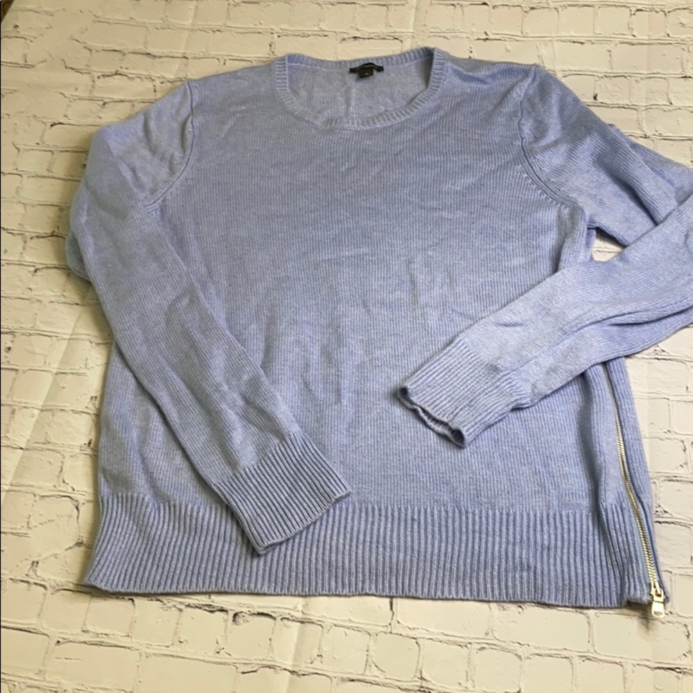 Ladies Ann Taylor zippier sweater size large